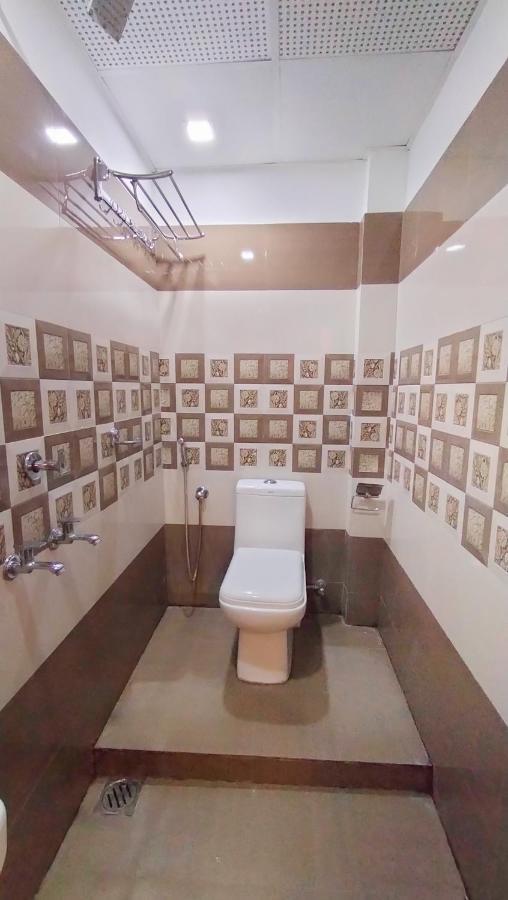 Railview Residency Hotell Alappuzha Eksteriør bilde